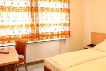 Hotel Elite An Der Universitaet