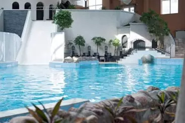 ホテル Van Der Valk Resort Linstow