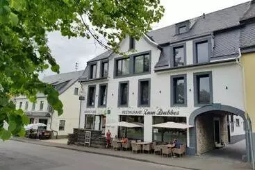 3h Hotels