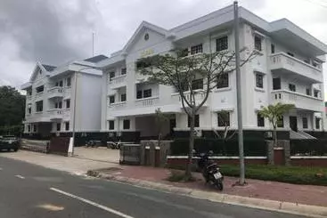 Hotel Con Dao Tan Son Nhat