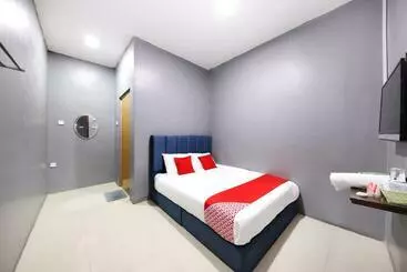 Hotel Capital O 774  Iskandar
