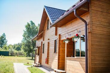 מלון דירות Roxena Apart