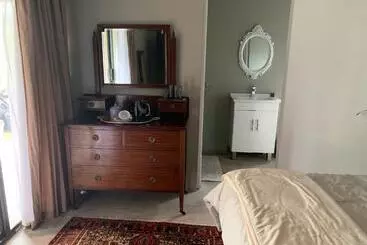 Aamiaismajoitus (B&B) Cavalo Guesthouse & Equestrian Estate