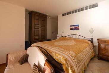 Nocleg ze śniadaniem Tra Gli Ulivi