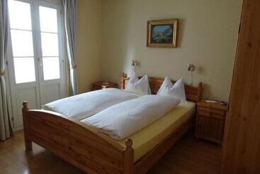 ホテル Palazzo Gamboni Swiss Historic