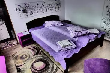 Pensiunea Roua Florilor