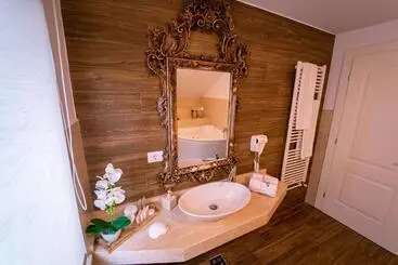 Hotelli Gradinile Romane