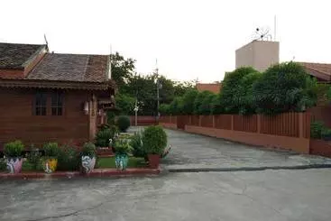 Motelli Wiang Kham Resort