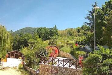 ベッドアンドブレックファースト Agriturismo Rosso Lampone