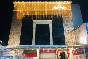 Hotel Royal Palace Hapur