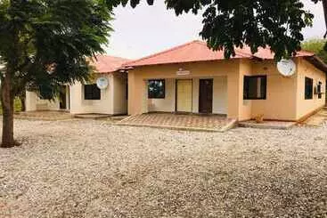 Hotel Mck Lodge Ltd