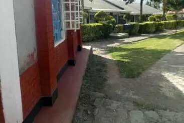 هتل Restal