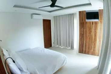 Pensão Arama Villas