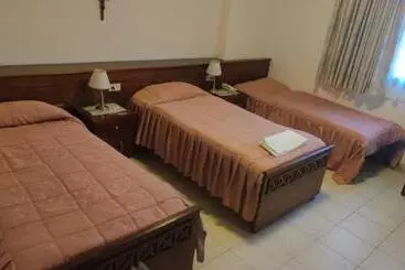 تختخواب و صبحانه Mary S House