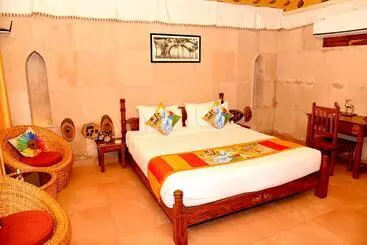 Hotelli Puratan Qila