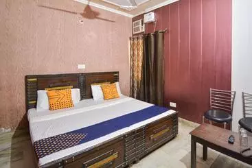 Hotel Shalimar