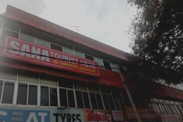 Hotel Spot On Sana Tourist Home