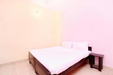 Hotel Spot On Hc Palace