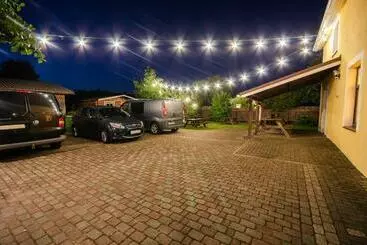 پانسیون Olle Holiday House