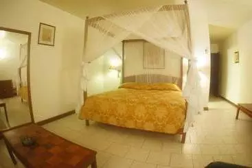 Sunny Hotel Majunga