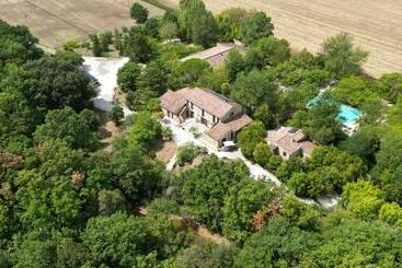 아파트호텔 Casale San Giovanni