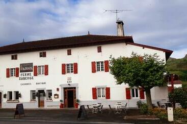 בית מלון כפרי Ferme Auberge Ibarnia