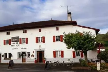 ホテル Ferme Auberge Ibarnia