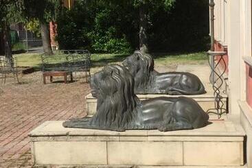 ホテル Villa Montanarini