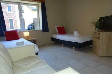Pensionat Condo Gardens Leuven   Budget Studio Twin