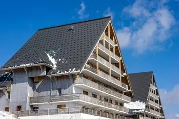 Apartahotel Résidence Goélia Les Chalets De Super Besse