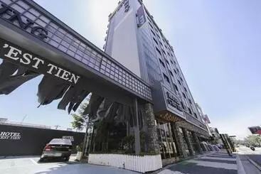 Hotel Cest Tien