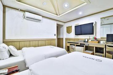 Motel Yeoju Hightel