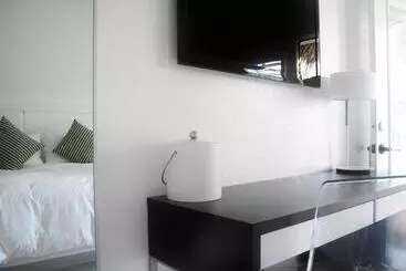 فندق Alcazar Palm Springs