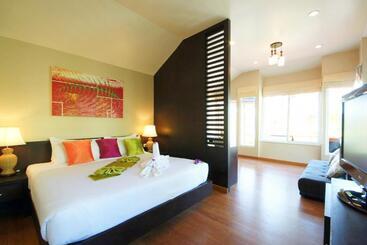 בית מלון כפרי Palm Paradise Resort