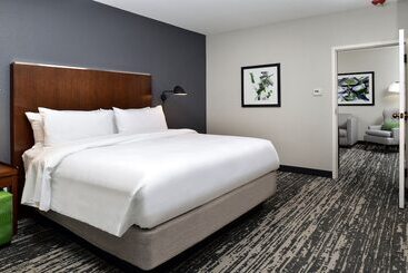 مُتل Four Points By Sheraton Omaha Midtown