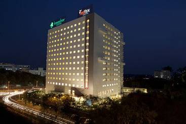 فندق Lemon Tree Premier Hitec City Hyderabad