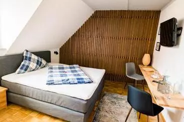 Gasthaus & Hotel Bischoff