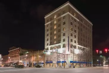 هتل Hampton Inn & Suites Montgomery Downtown
