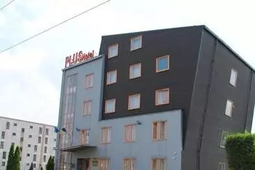 Hotel Plus