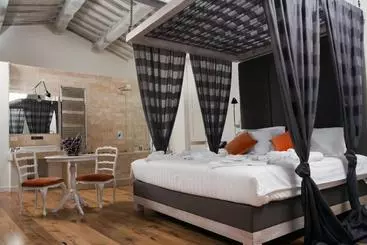 酒店 Castello Di Montignano Relais & Spa