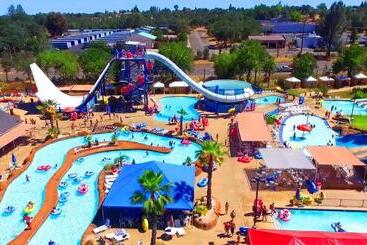 Hotel Springhill Suites By Marriott Denton