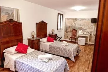 ホテル Agriturismo La Foscarina