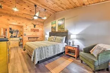 ユースホステル The Lodge Nantahala River