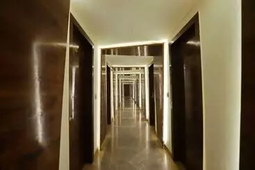 Hotel Skylark
