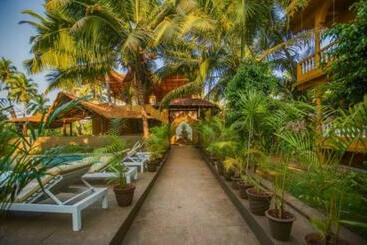 Justa Morjim Beach Resort Goa 80 Steps From Morjim Beach