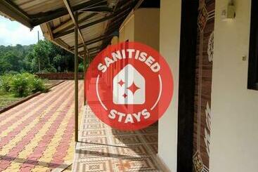 Hotel Oyo 82298 Vrindavan Rooms