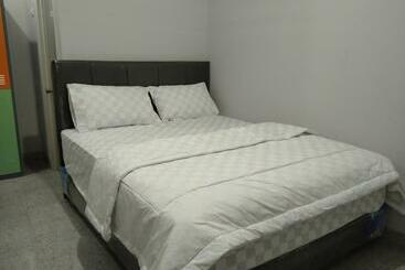 호텔 Brilliant Residence Gading Serpong Redpartner