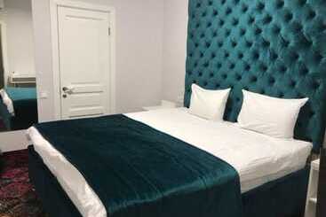 Royal Hotel De Paris