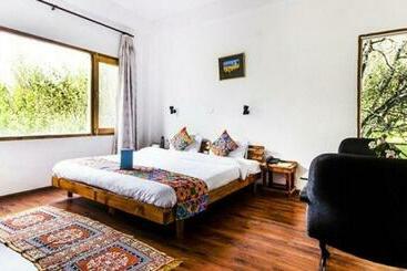 Fabexpress River View Resort