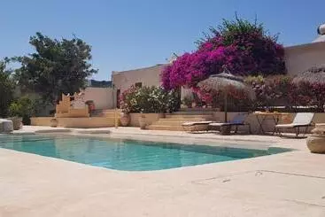 Aamiaismajoitus (B&B) Menzel Caja